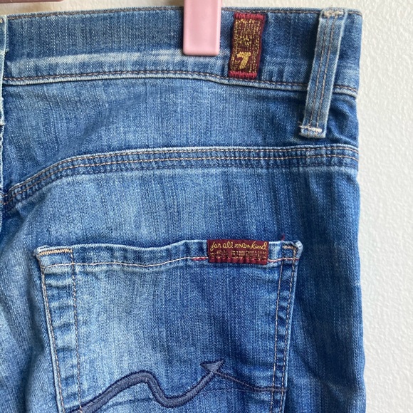 7 for all Mankind 28 Flared Jeans - Midrise - Picture 6 of 11